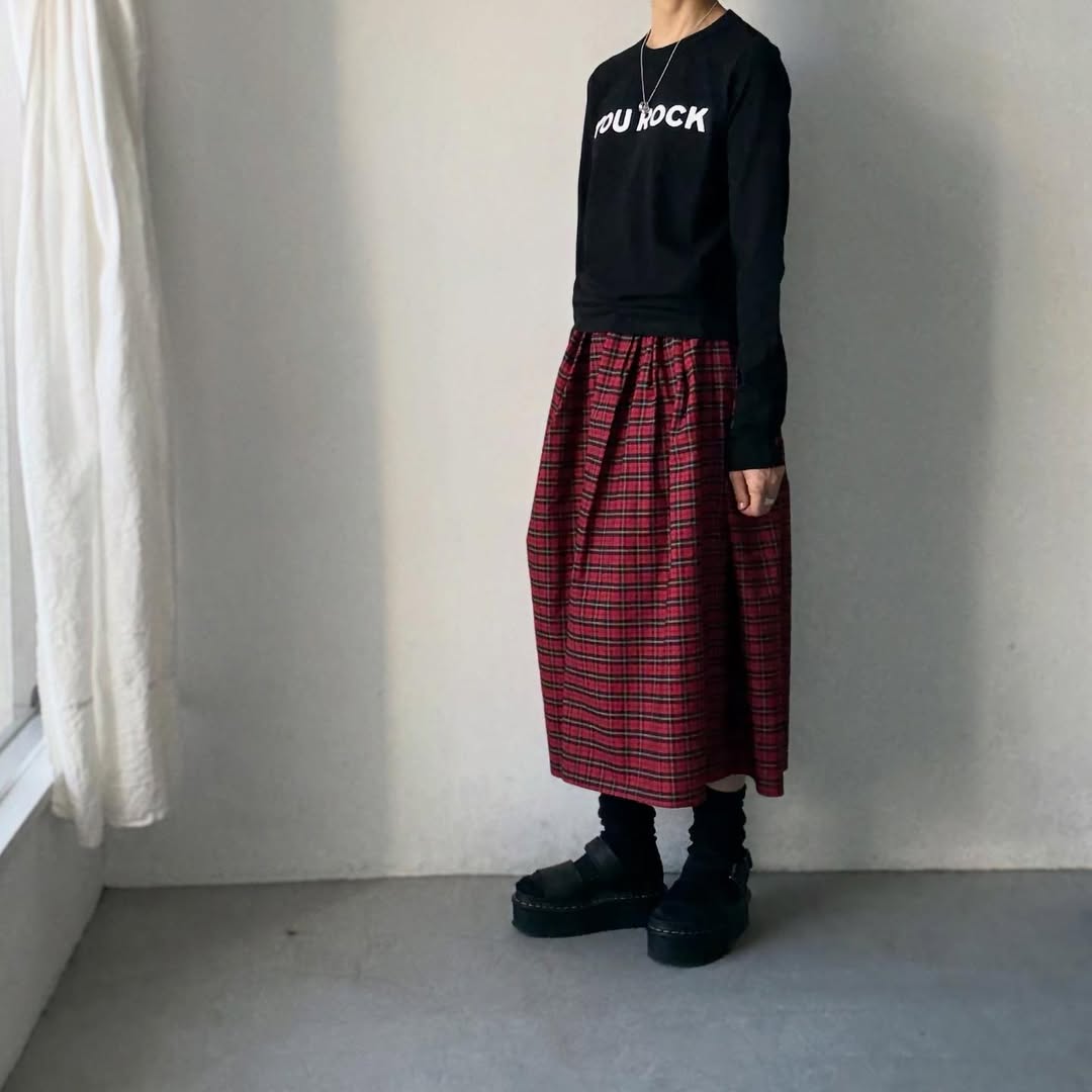 R&D.M.Co YOU ROCK 長袖Tシャツ ブラック