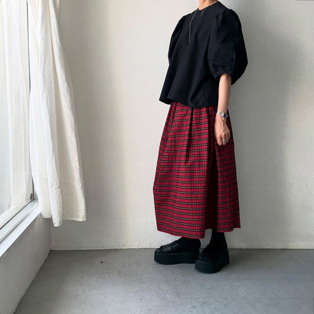 R&D.M.Co コットンポリエステルタフタビッグバルーンスリーブブラウス