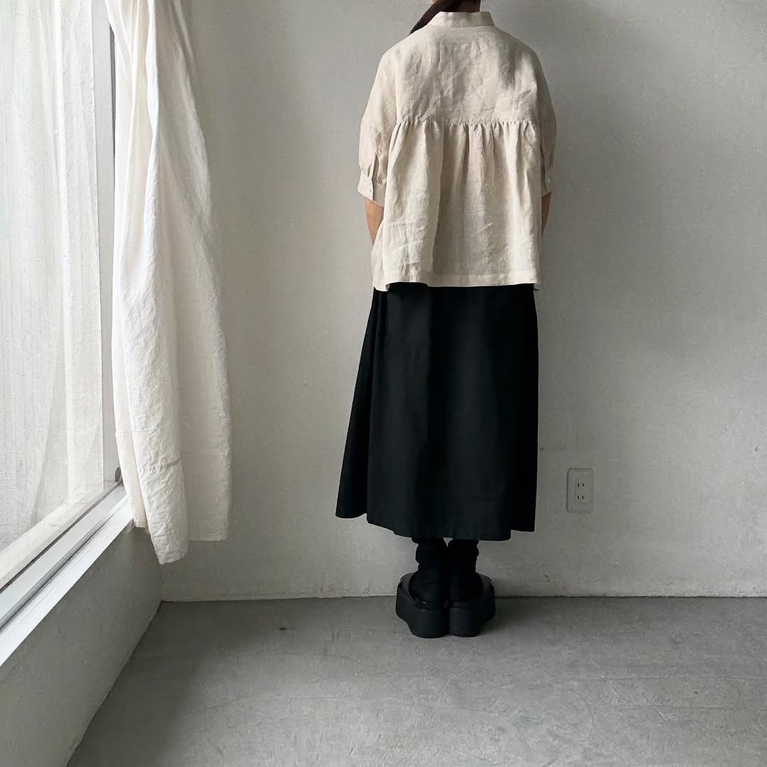 Linenya リネン半袖スタンドカラーブラウス アイボリー
