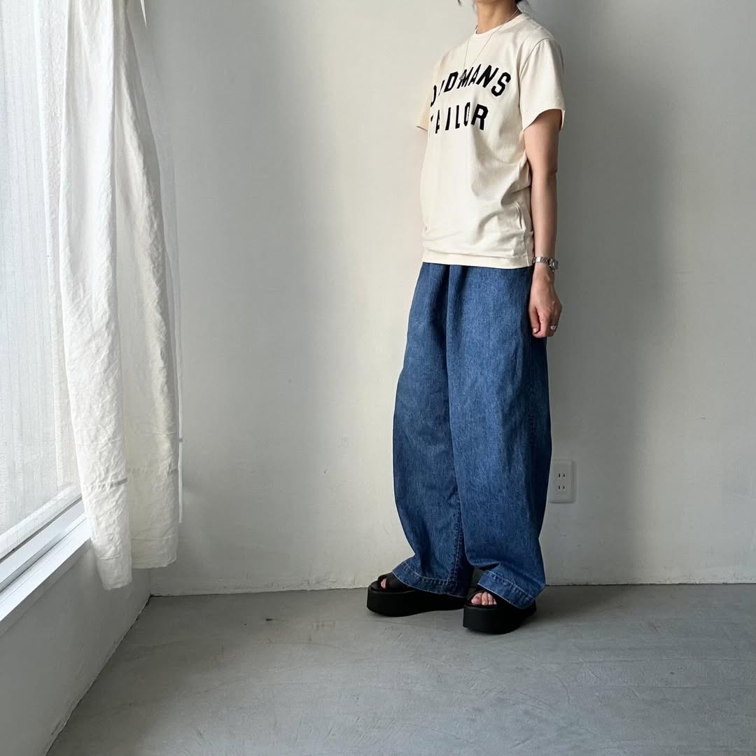 OLDMANS TAILOR OMTフロッキープリントロゴ半袖Tシャツ