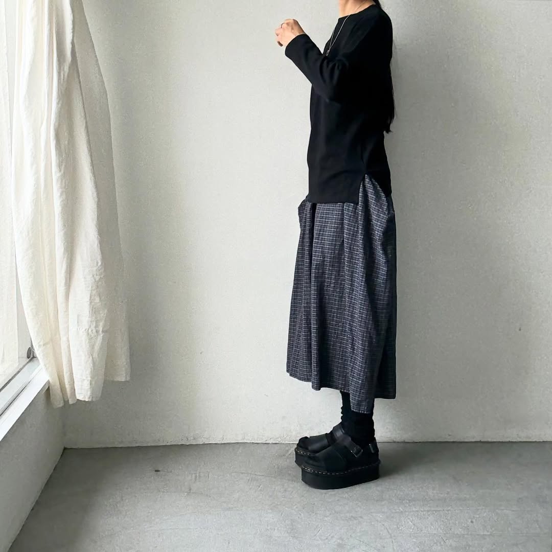 homspun プライス長袖プルオーバー ブラック