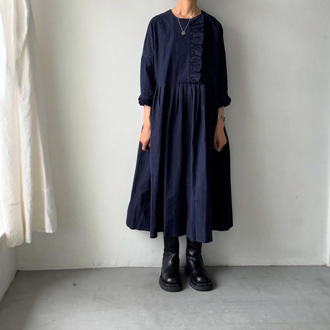MAGALI インディゴコットンリネンフリルワンピース