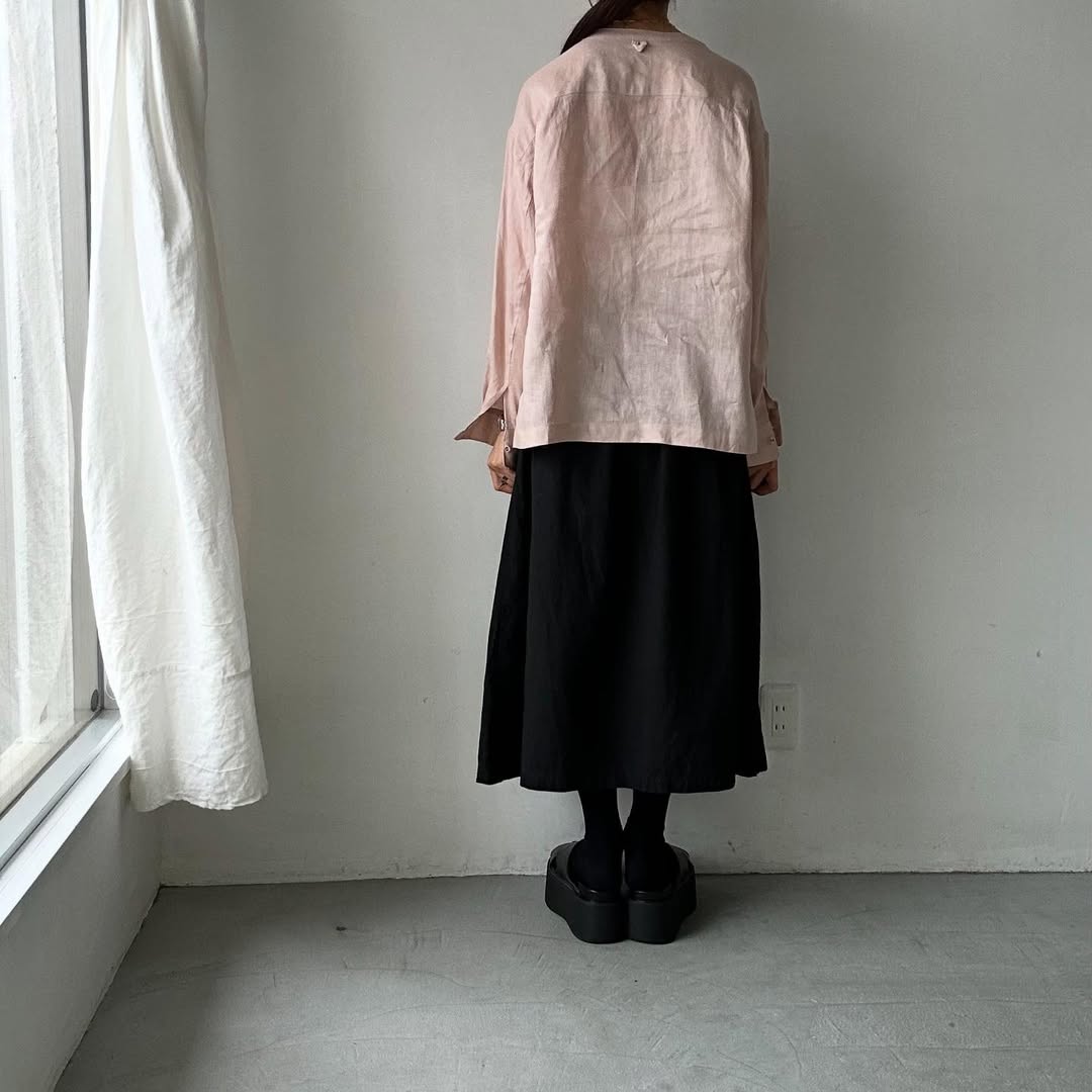 atelier naruse リネンスモックブラウス ペールピンク