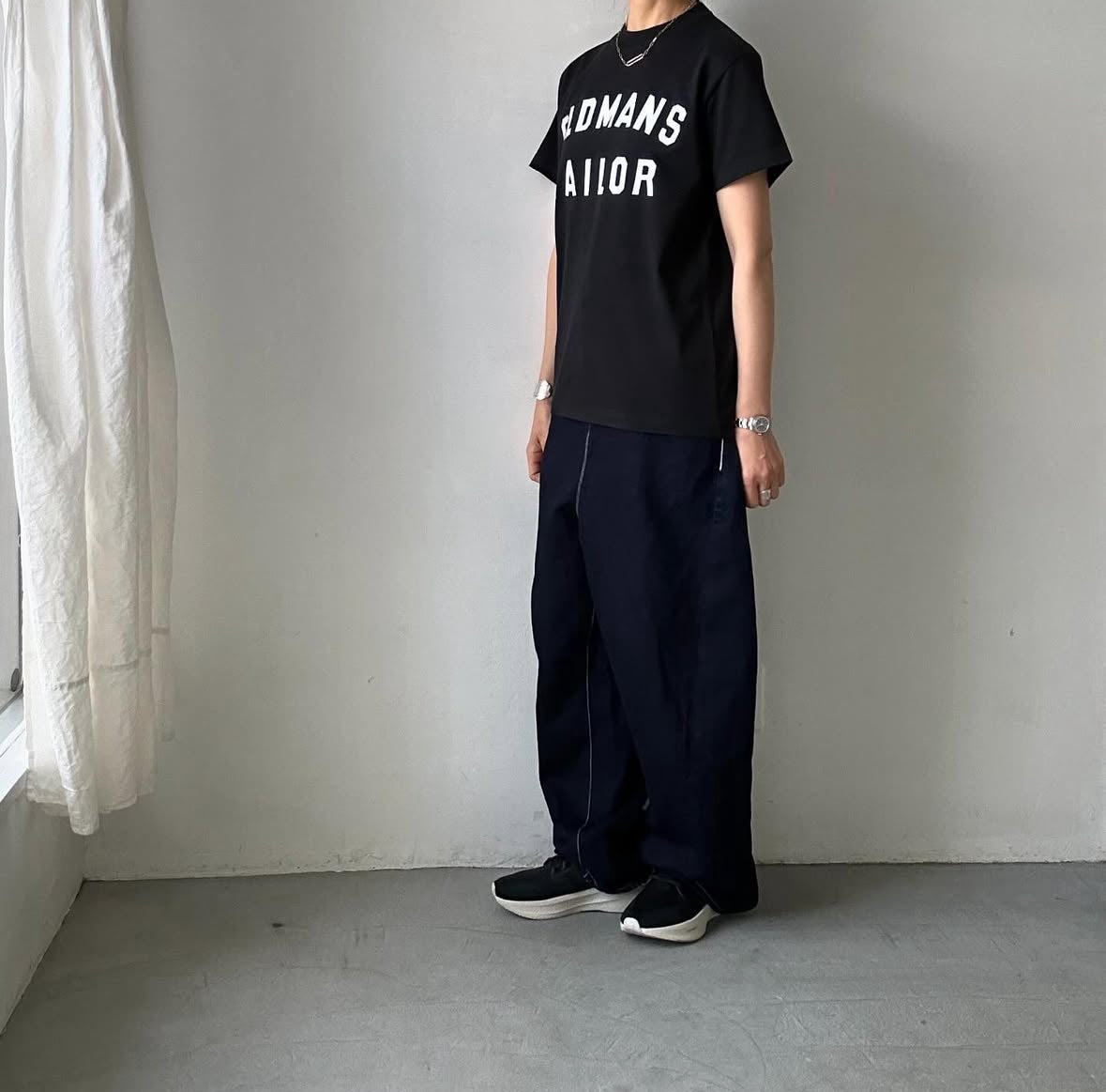 OLDMANS TAILOR OMTラバープリント半袖Tシャツ ブラック