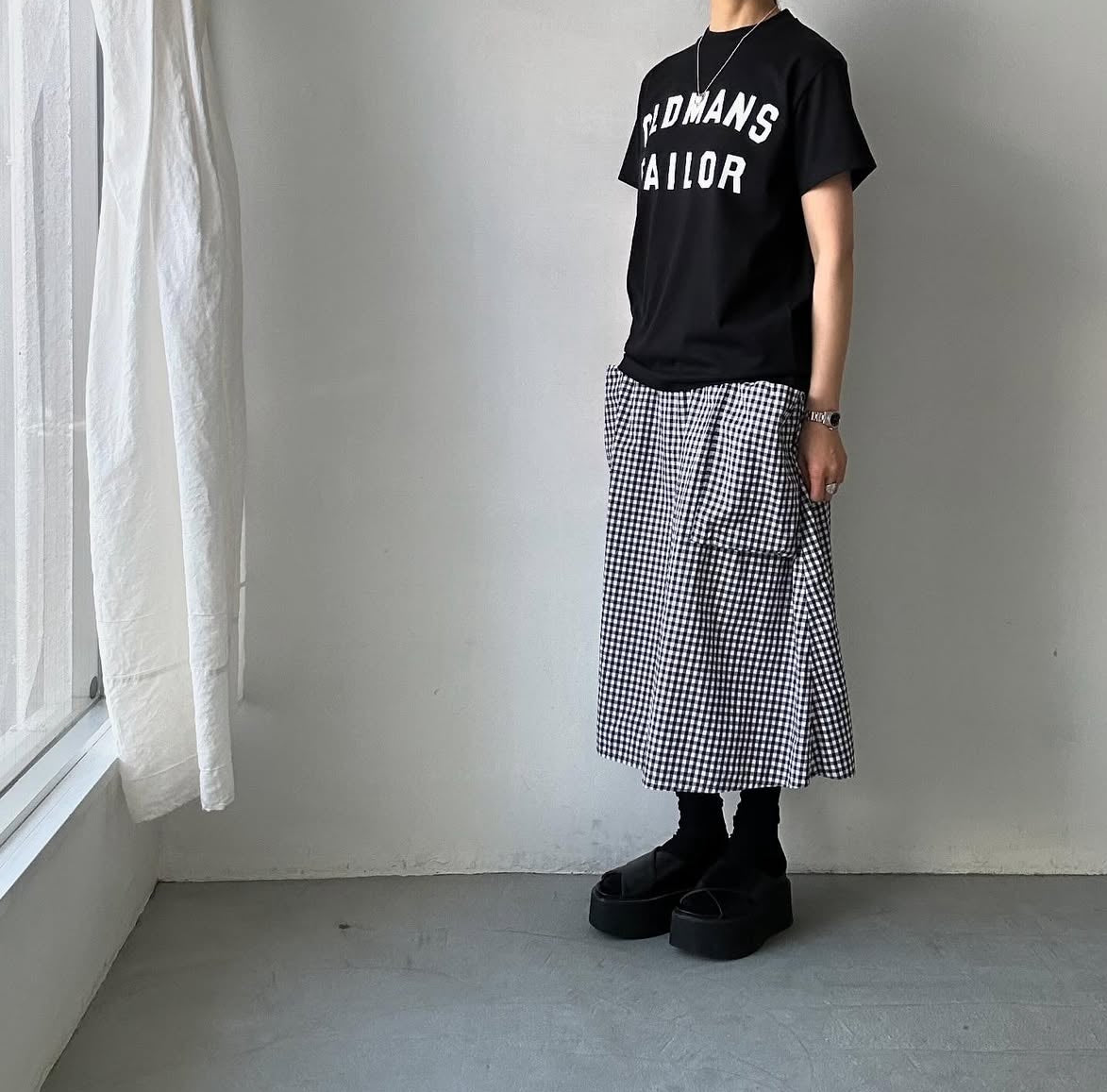 OLDMANS TAILOR OMTラバープリント半袖Tシャツ ブラック