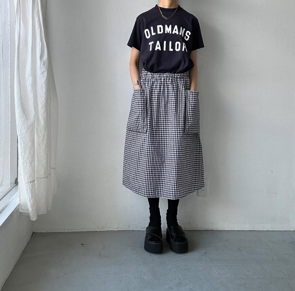OLDMANS TAILOR OMTラバープリント半袖Tシャツ ネイビー