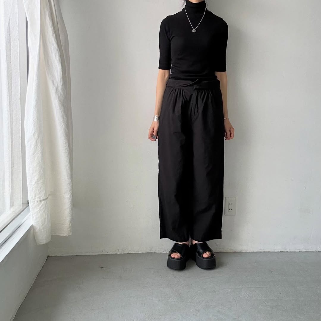 ゴーシュ ドライローンサイドアジャストワイドパンツ