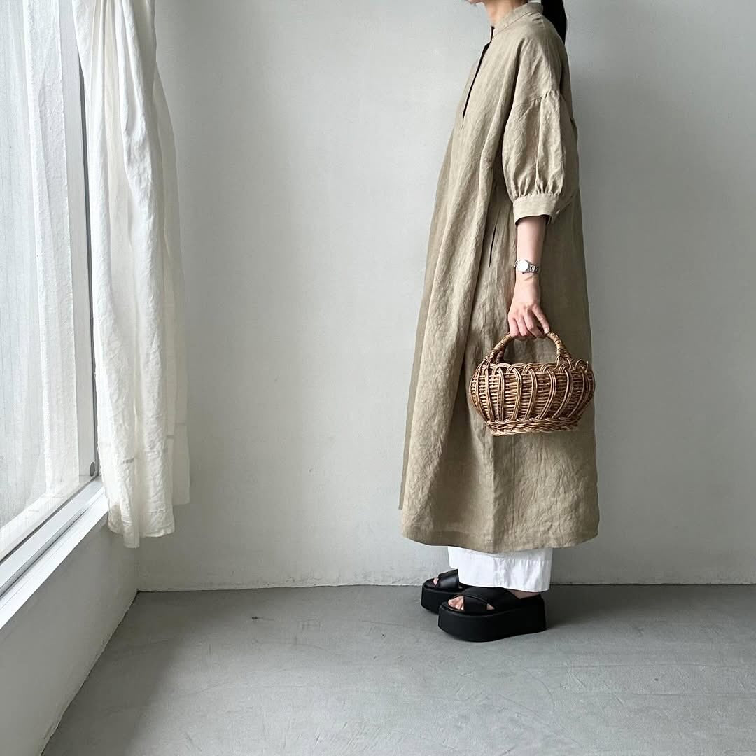 Linenya リネンスタンドカラーワンピース ベージュ