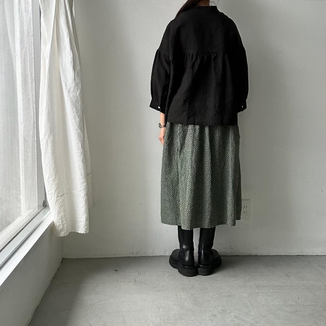 Linenya リネンスタンドカラーブラウス
