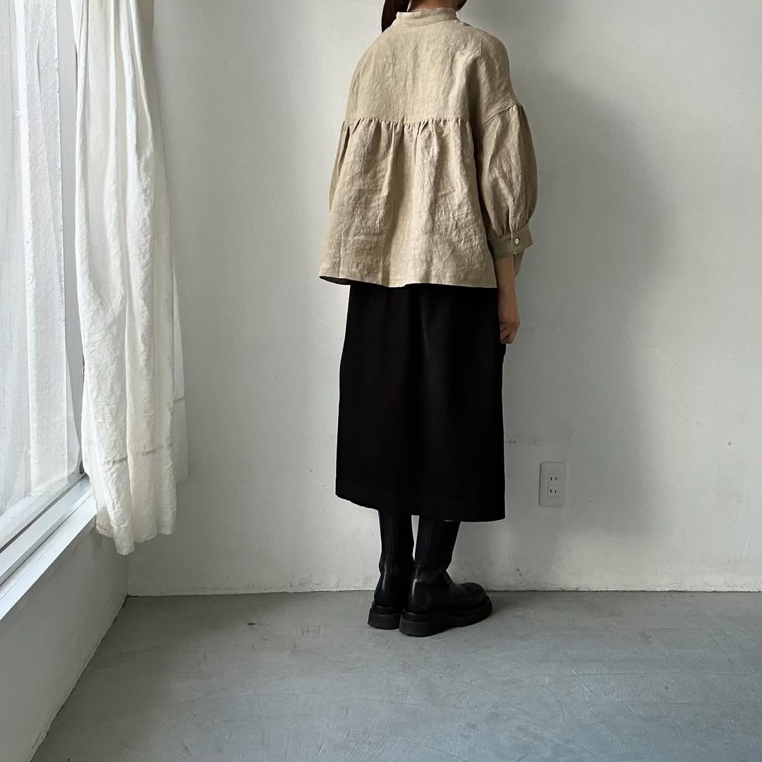 Linenya リネンスタンドカラーブラウス