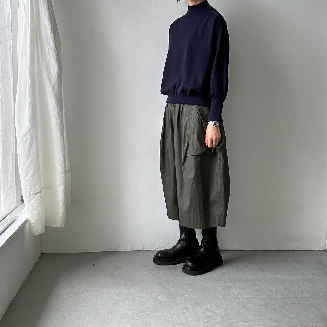 as it is.モックネックコットン長袖ニット