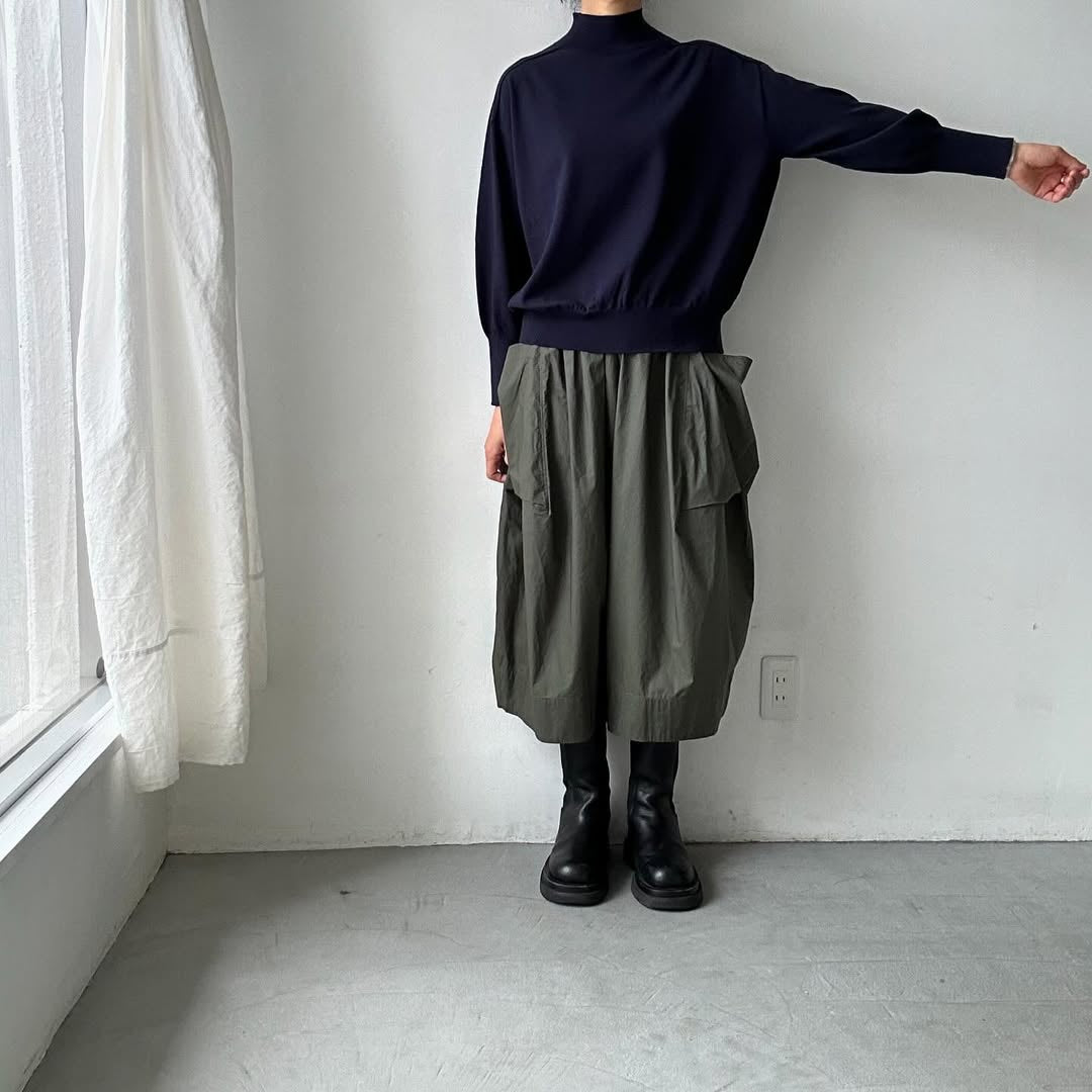 as it is.モックネックコットン長袖ニット