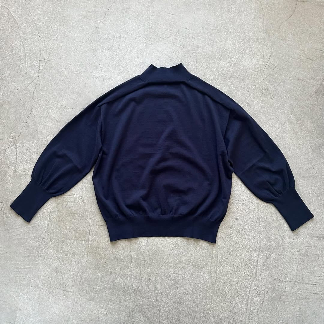 as it is.モックネックコットン長袖ニット