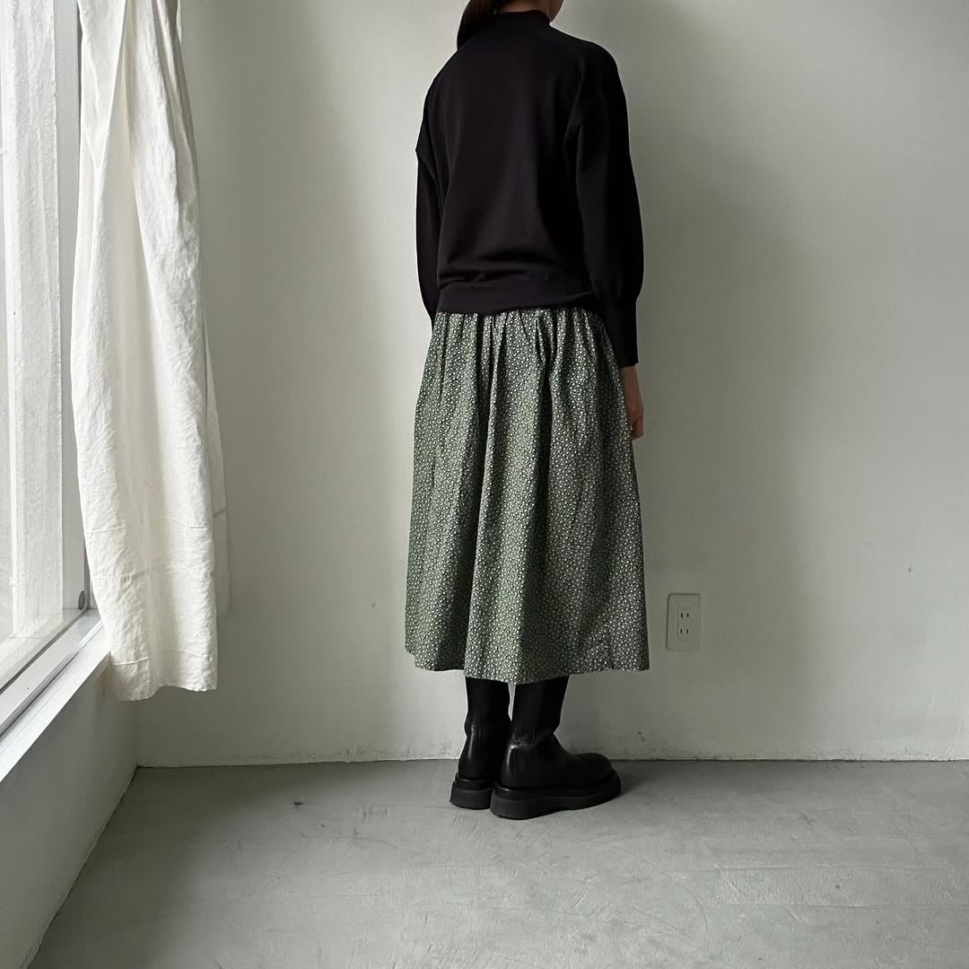 as it is.モックネックコットン長袖ニット