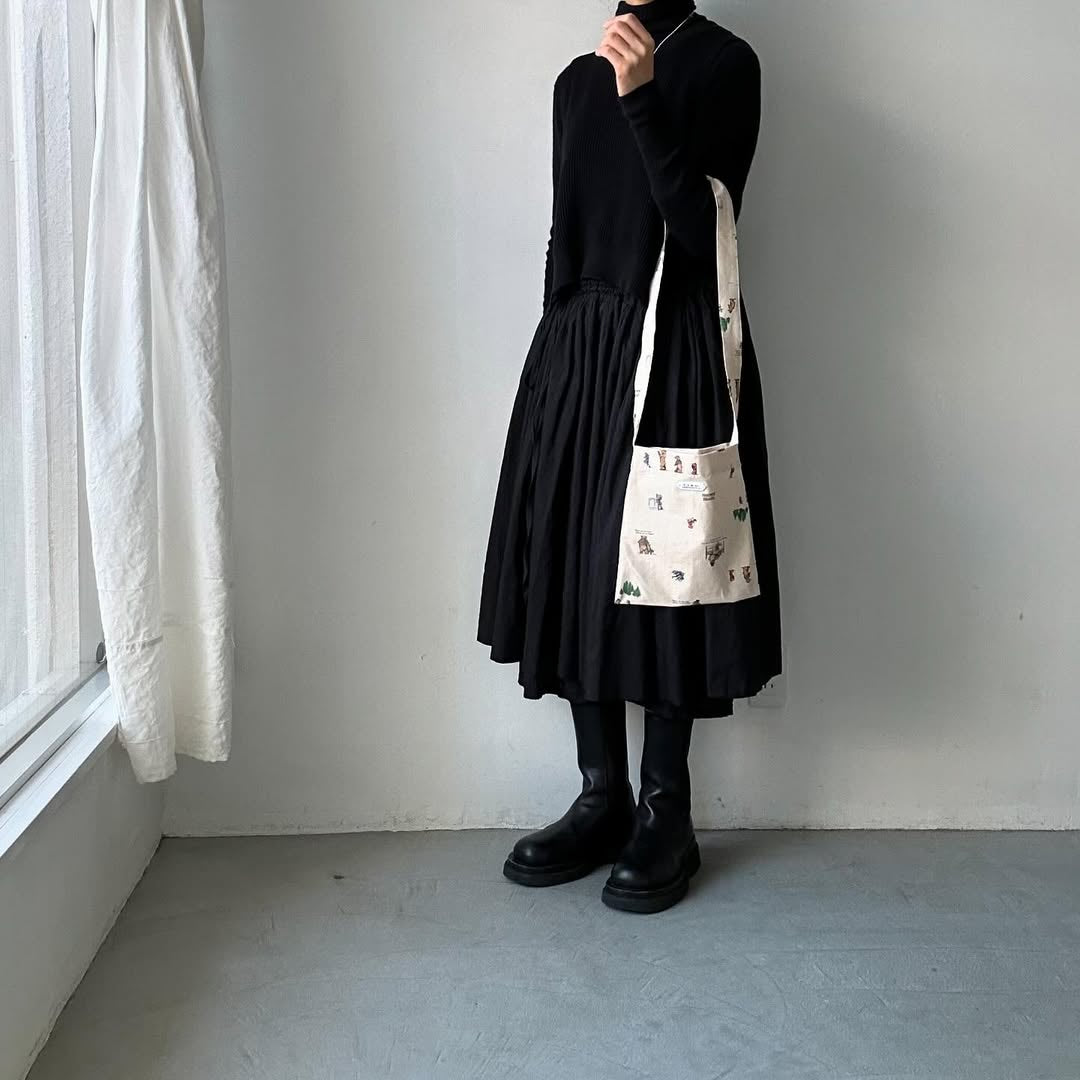 R&D.M.Co ブラウンベアーズコットンショルダーバッグ