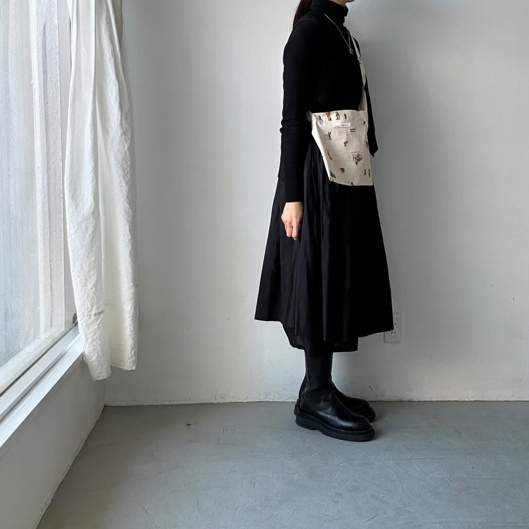 R&D.M.Co ブラウンベアーズコットンショルダーバッグ