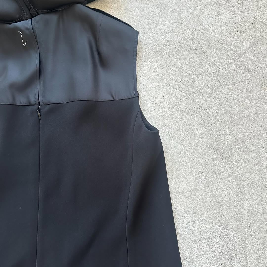 saqui ケープワンピース