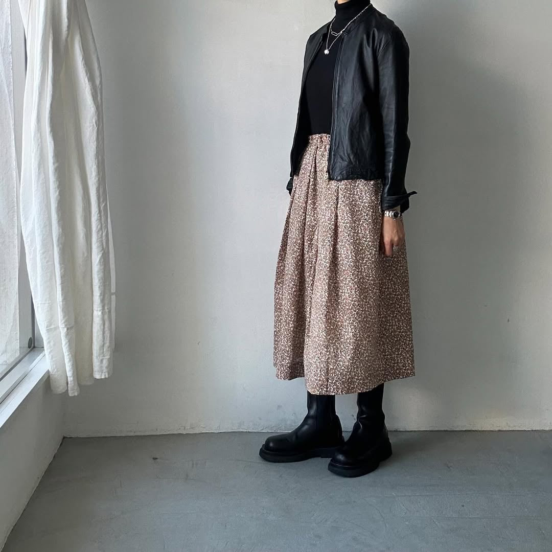 Linenya リバティコットンタックスカート レッド