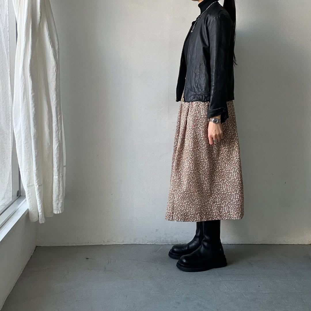 Linenya リバティコットンタックスカート レッド