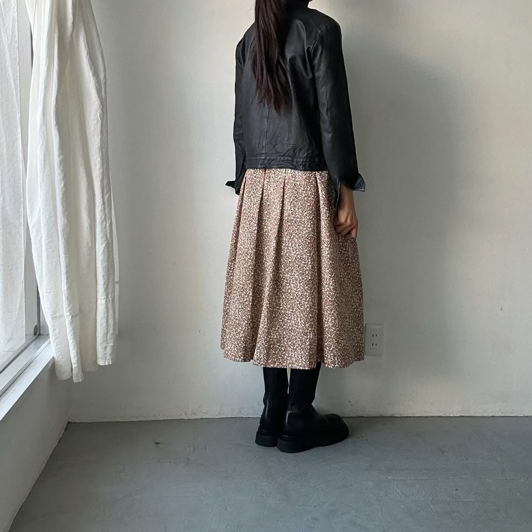 Linenya リバティコットンタックスカート レッド