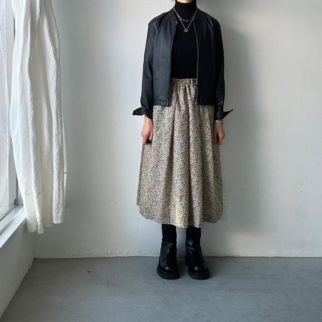 Linenya リバティコットンタックスカート ベージュ