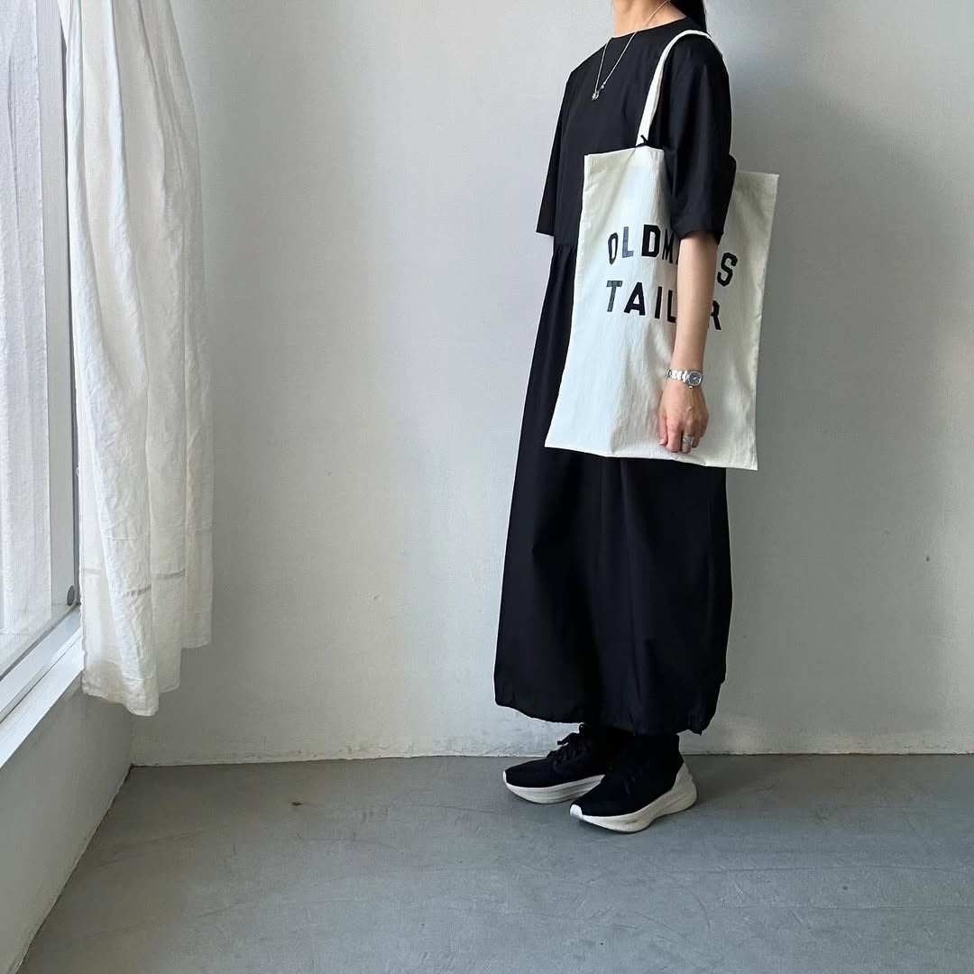 TENNE HANDCRAFTED MODERN バルーンドレス