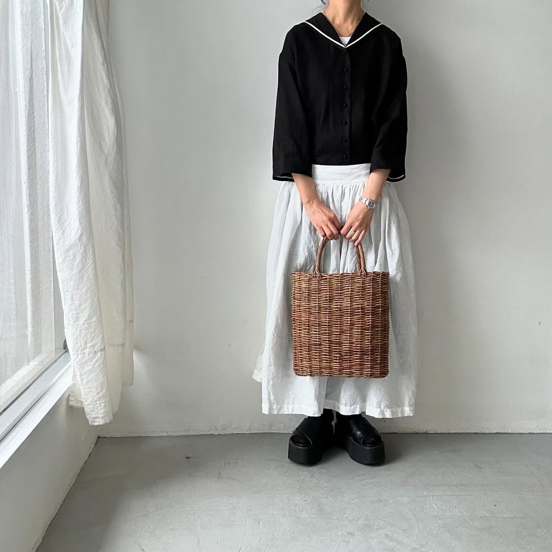 MAGALI キャンバスリネンセーラーカラーブラウス