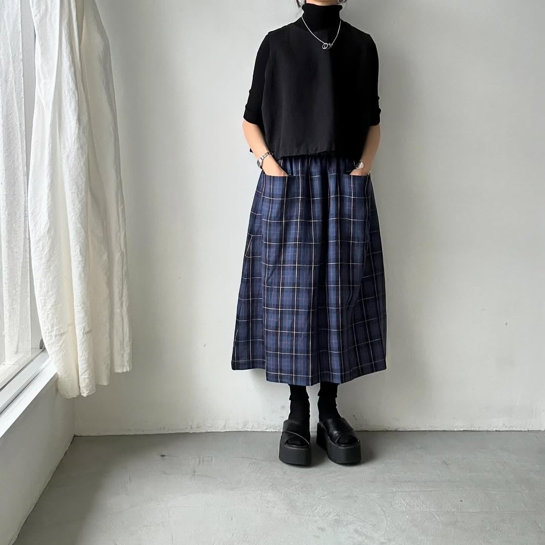 atelier naruse リネンタータンチェックカットインポケットスカート