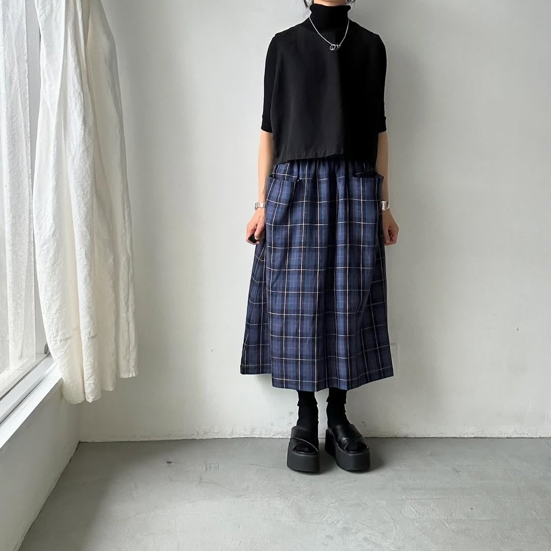 atelier naruse リネンタータンチェックカットインポケットスカート