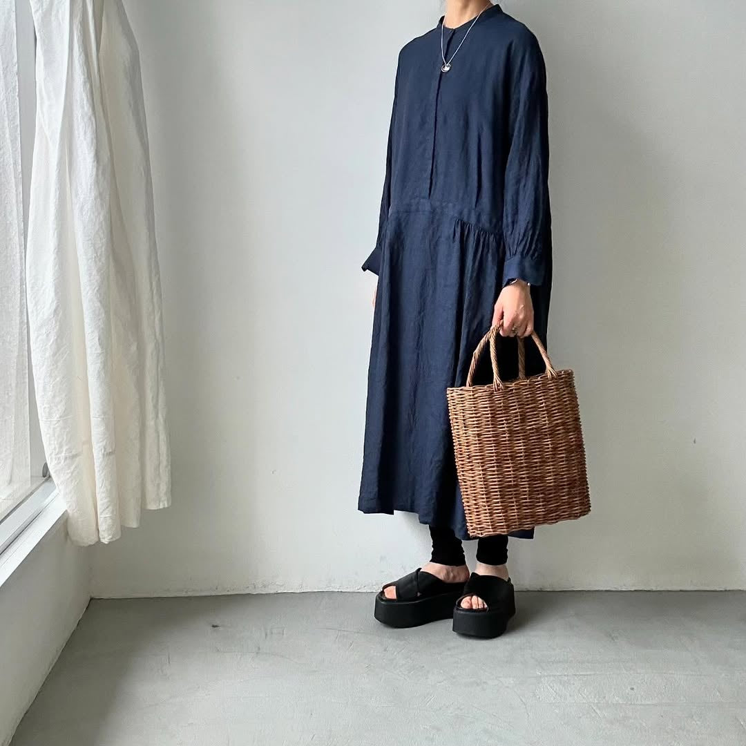 atelier naruse リネンシャツワンピース ネイビー