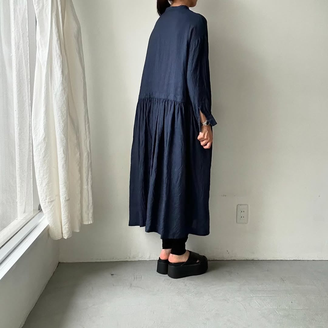 atelier naruse リネンシャツワンピース ネイビー