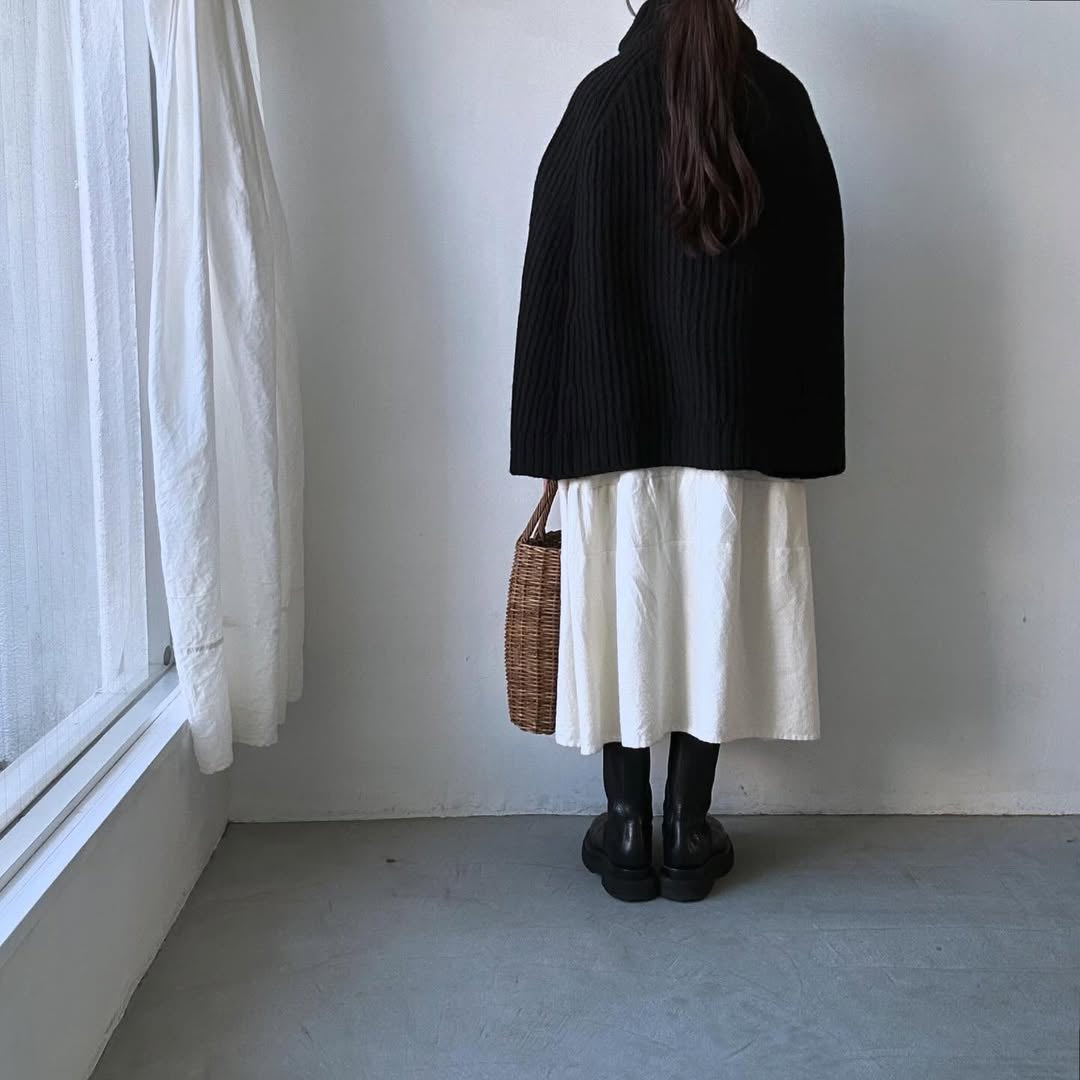 R&D.M.Co ロービングヤーンポンチョ