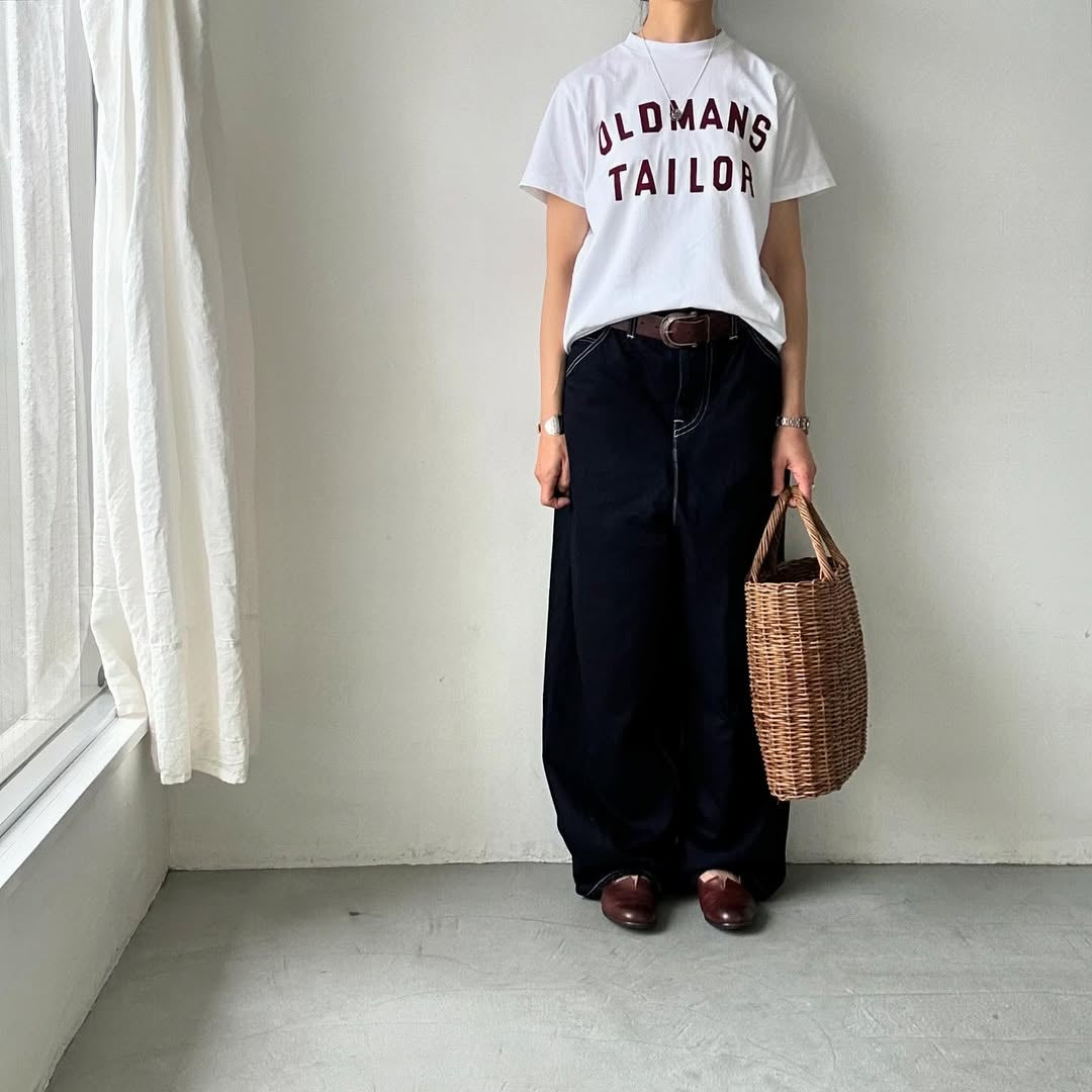 OLDMANS TAILOR OMTフロッキープリントロゴ半袖Tシャツ