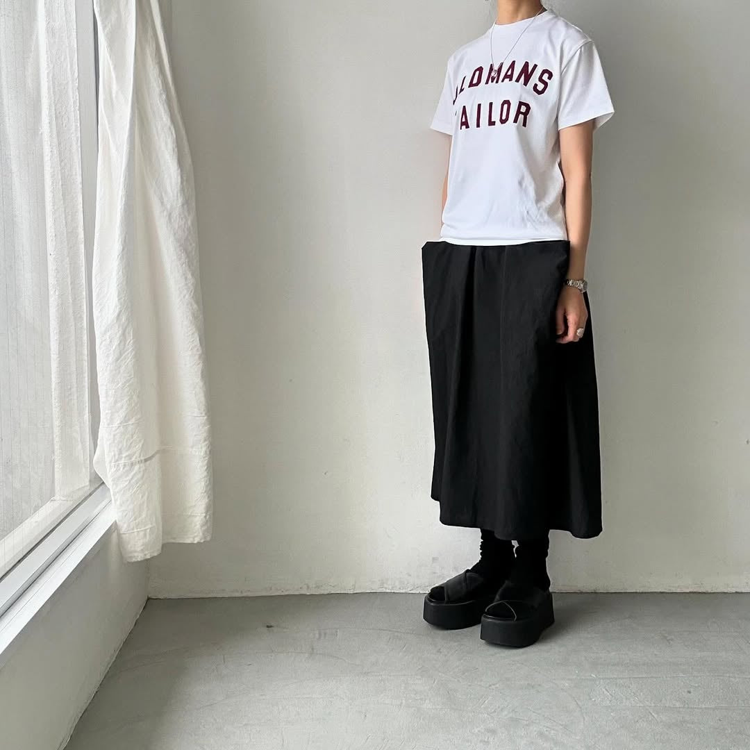 OLDMANS TAILOR OMTフロッキープリントロゴ半袖Tシャツ