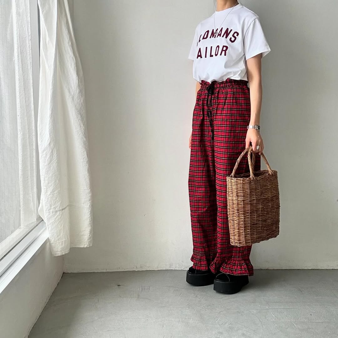 OLDMANS TAILOR OMTフロッキープリントロゴ半袖Tシャツ