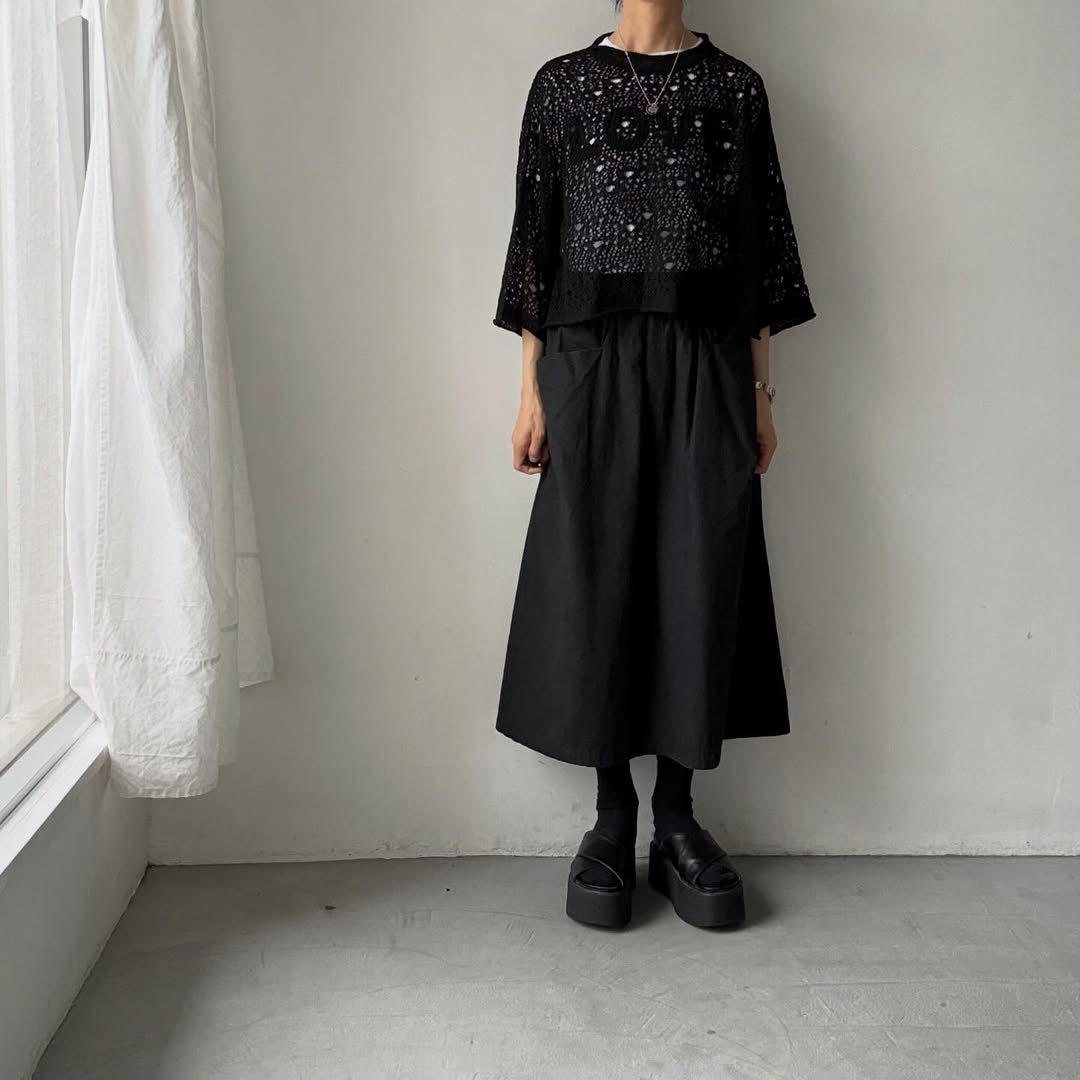 atelier naruse  スキャッタードホールニットプルオーバー