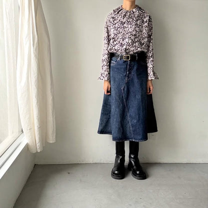 R&D.M.Co ワイルドベリーリネンラッフルカラーブラウス