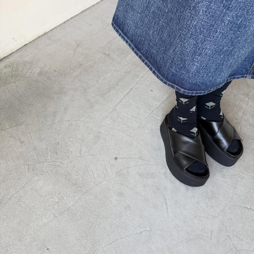 French Bull ジニアオーバーニーソックス　ブラック
