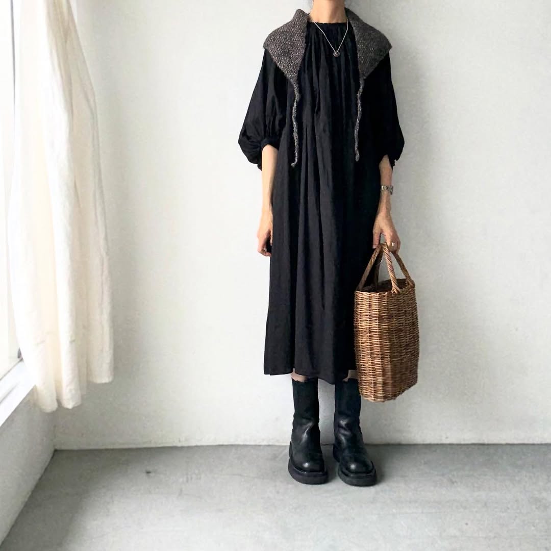 Karakoram アルパカコットントライアングルスカーフ　ダークブラウン