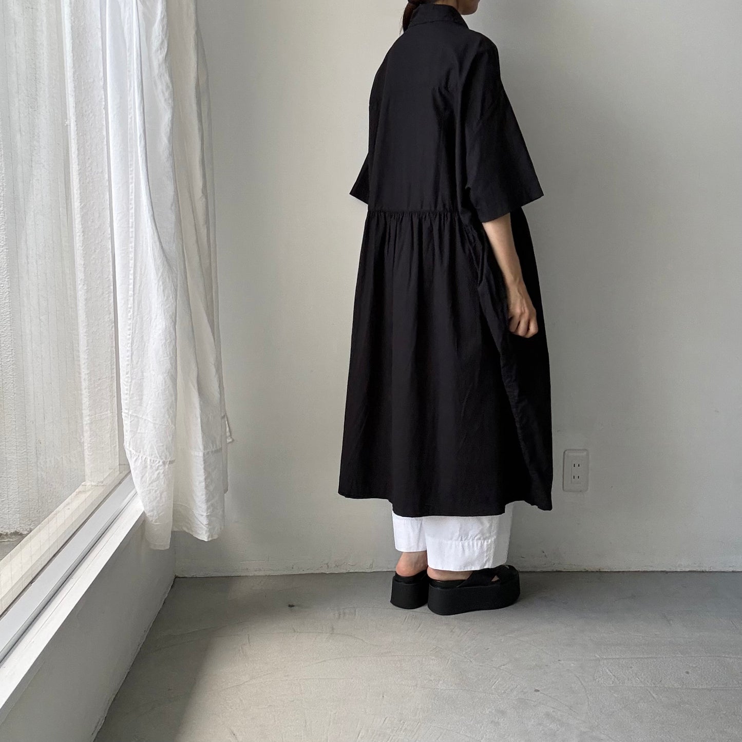 jujudhau  ハーフスリーブドレス