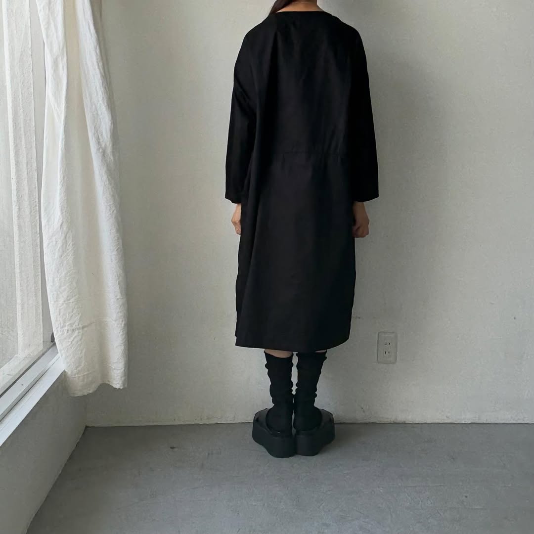 jujudhau コットンツイルイージードレス