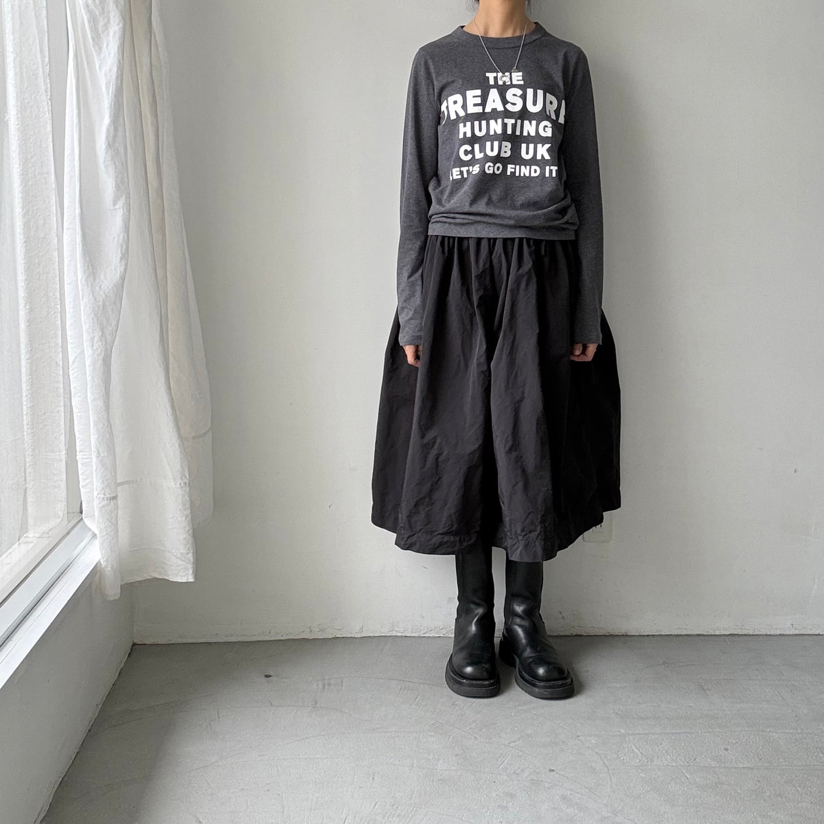 R&D.M.Co トレジャーハンティング長袖Tシャツ　チャコールグレー