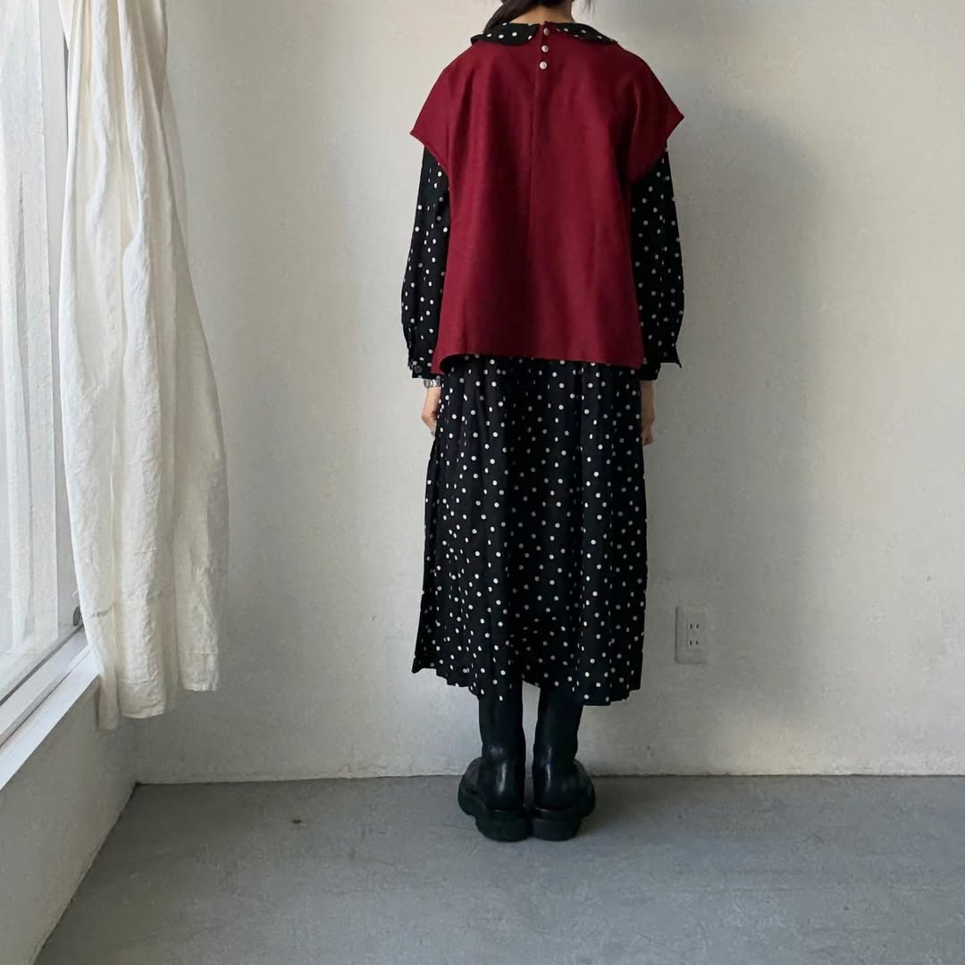 Linenya  ウール混ベスト　レッド