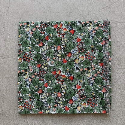 R&D.M.Co  ワイルドベリーフィールドガーゼショール