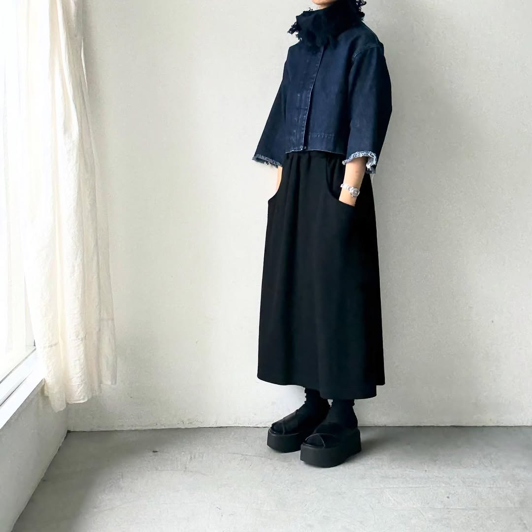 homspun ラムフリンジネックウォーマー　ネイビー