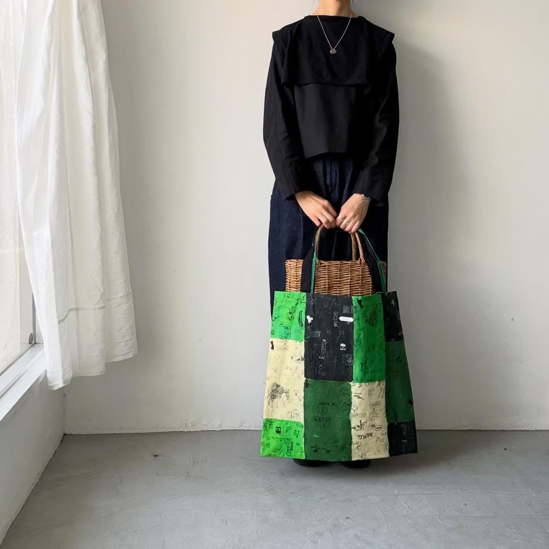 R&D.M.Co  モザイクグラフィティトートバッグ　グリーン