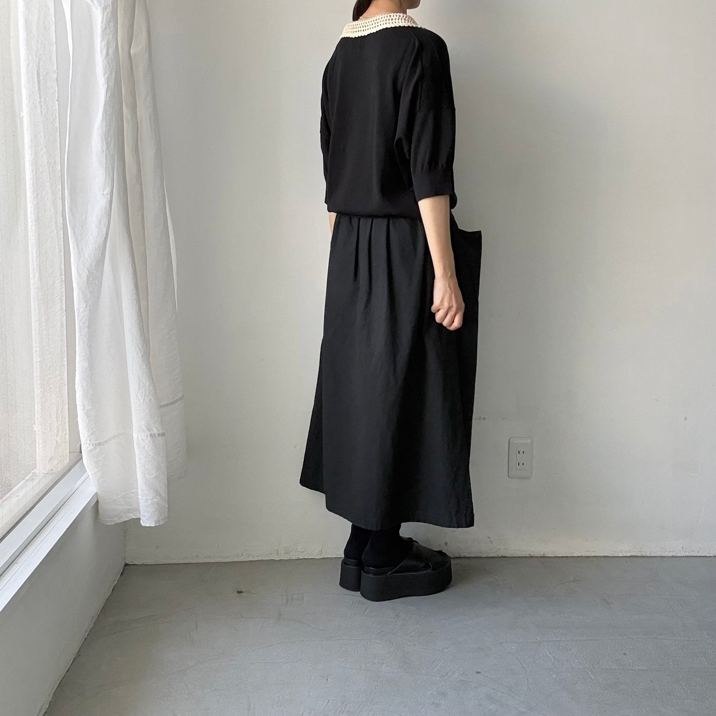 atelier naruse  コットンクロシェカラーニット　ブラック