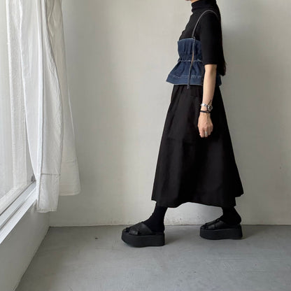R&D.M.Co 　シュリンクコットンガーメントダイポケットスカート　ブラック