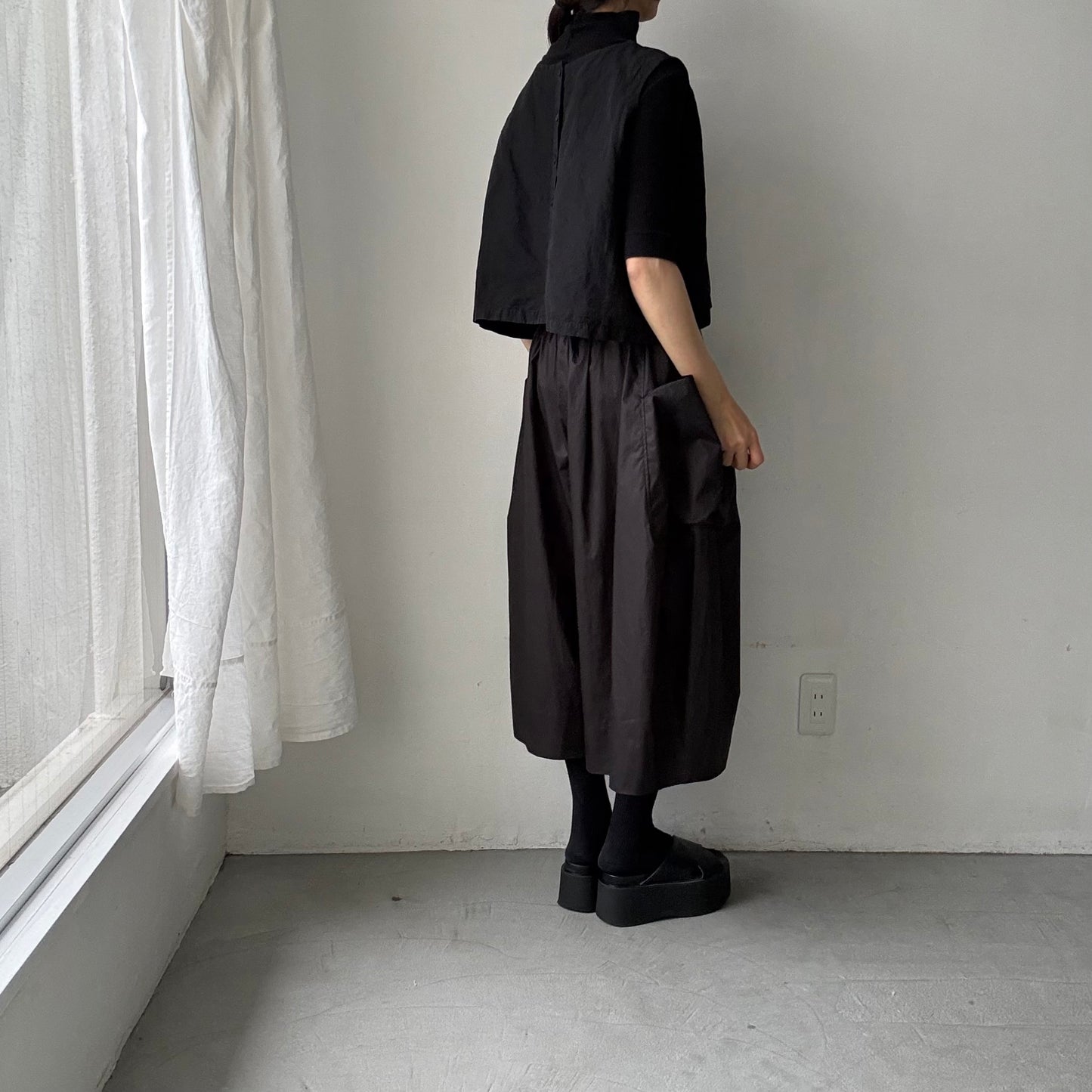 TENNE HANDCRAFTED MODERN ビッグポケットキュロット　ブラック