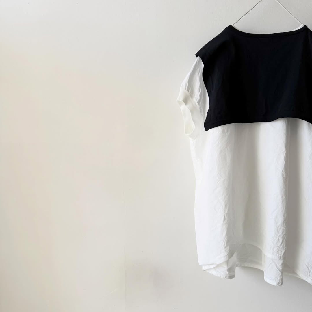 homspun コンパクトウェザーノースリーブ(オーバーサイズ)  ホワイト